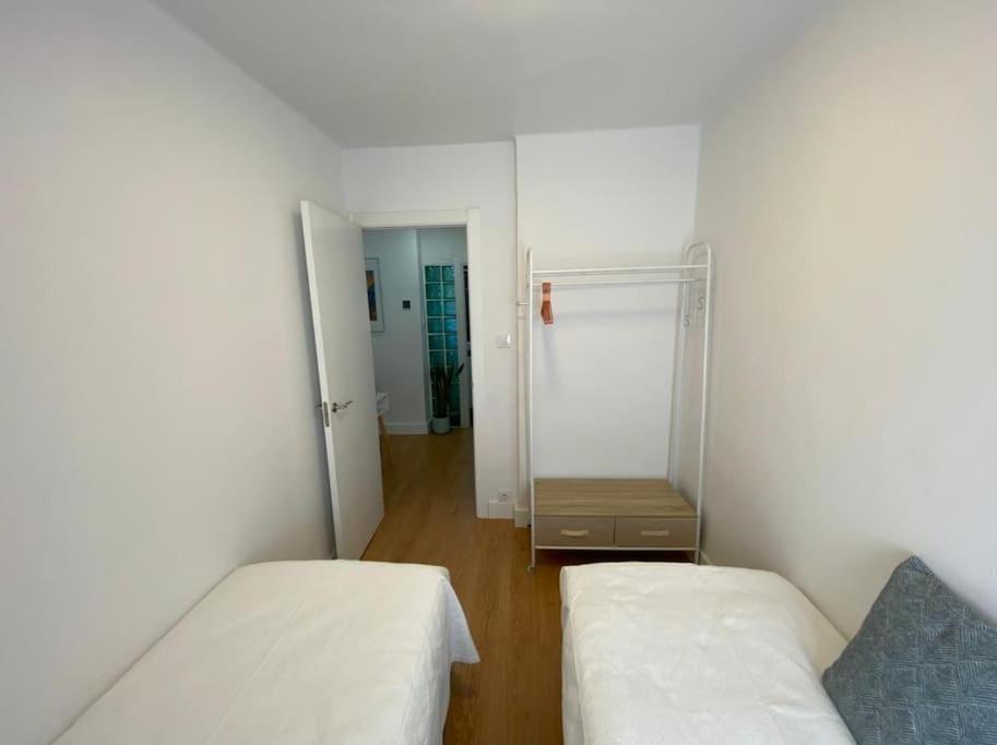 Apartamento Centrico-Parking Gratuito-Wifi 桑坦德 外观 照片
